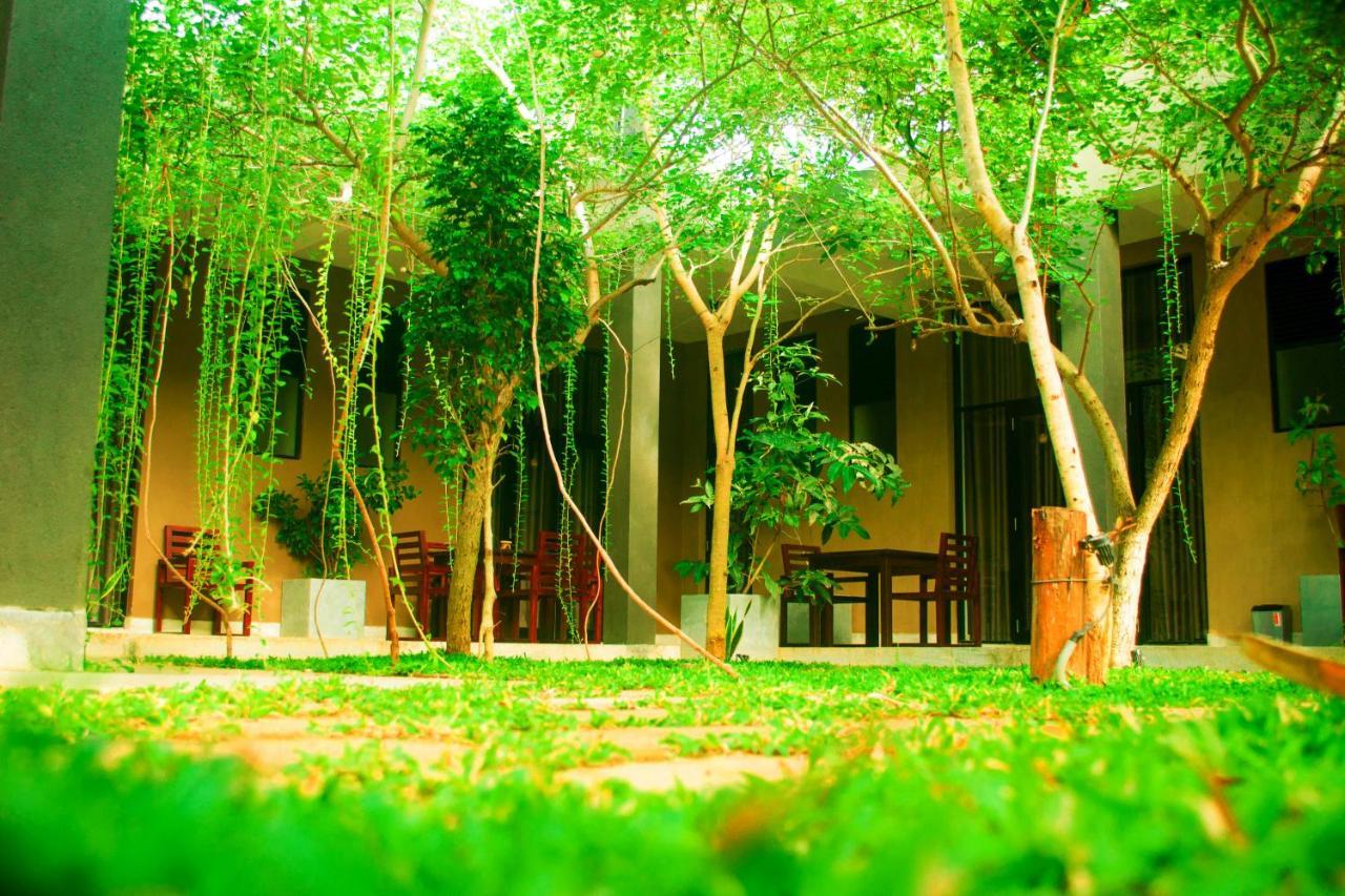 Isi Arana Eco Villa Anuradhapura Buitenkant foto