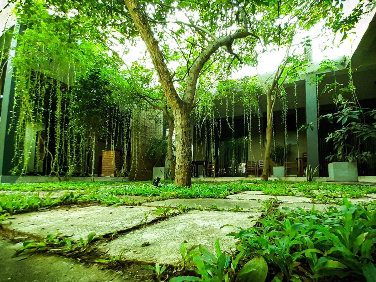 Isi Arana Eco Villa Anuradhapura Buitenkant foto
