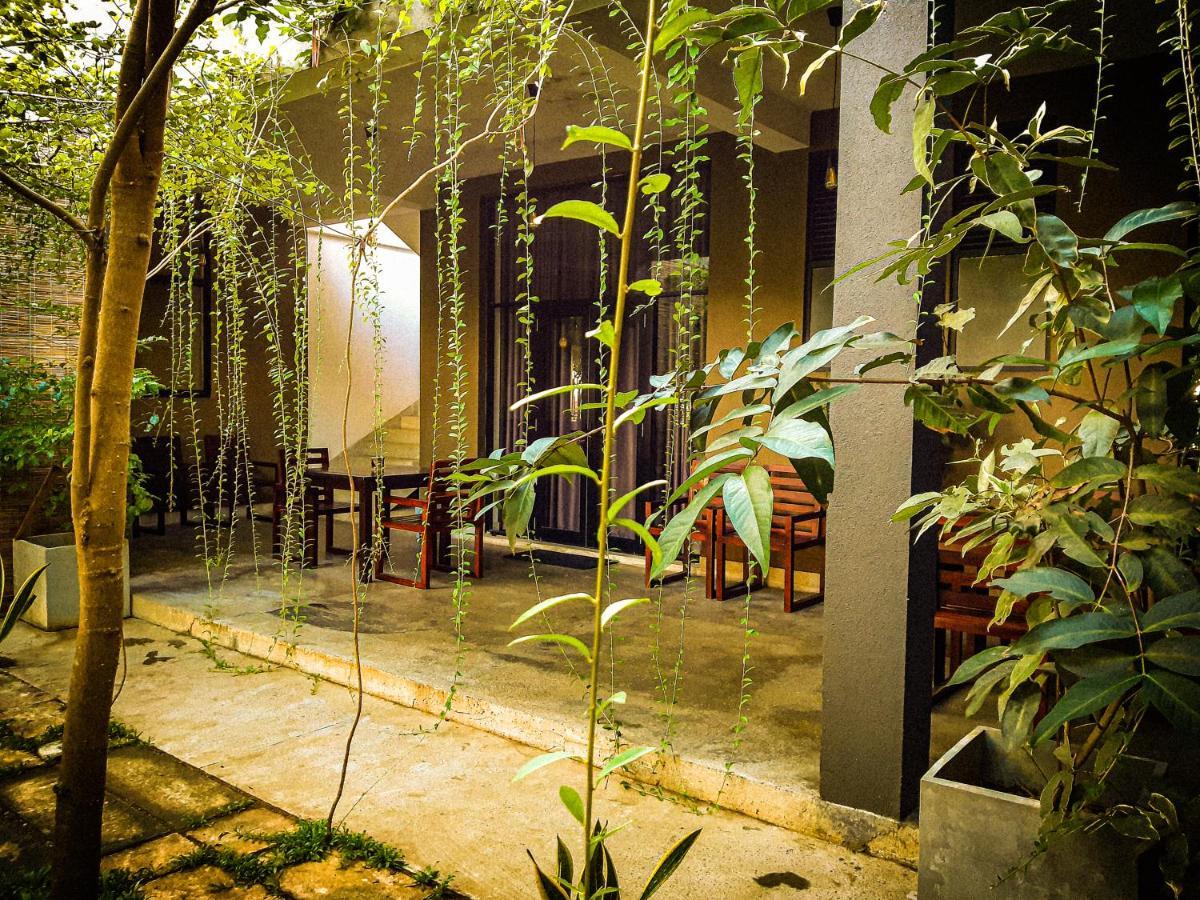 Isi Arana Eco Villa Anuradhapura Buitenkant foto